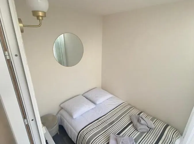 Centre * Νίκαια